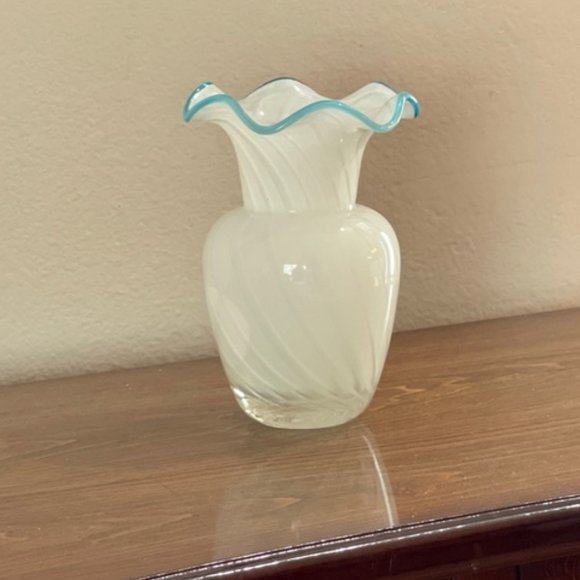 White Glass Vase  Swirl with Blue Ruffle Rim - Picture 1 of 12